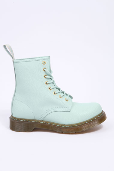 mint dr martens