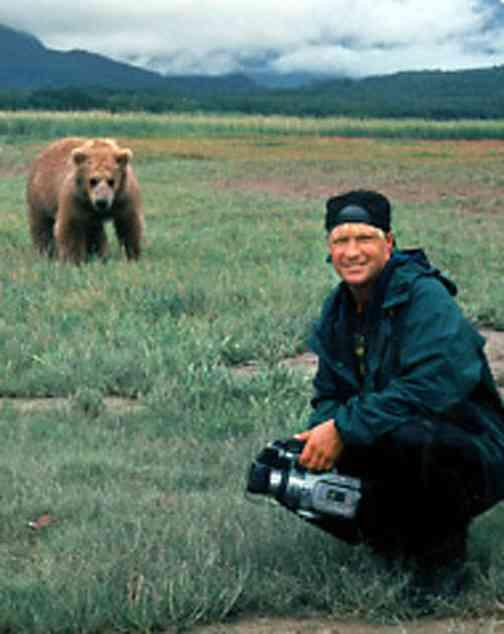 Destroy Apathy: Grizzly Man (2005) - Already fascinating footage, made