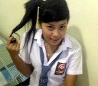 Cewek Bugil Dipinggir Kali Foto Smp Anak Sma - Rainpow.Com