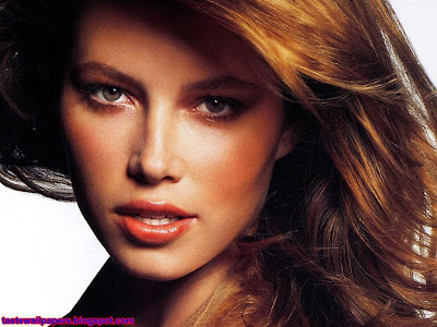 Jessica Biel beautiful HQ rock wallpaper