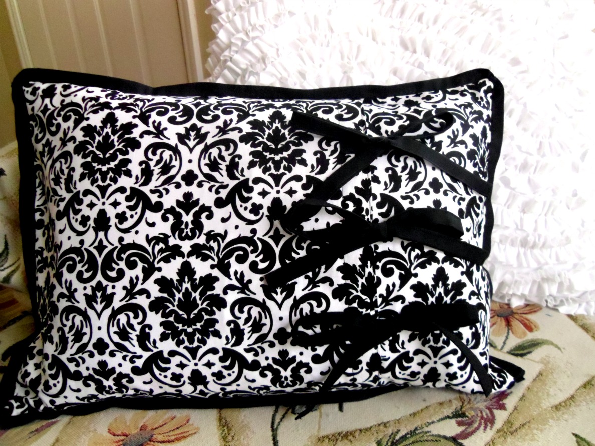 Ameroonie Designs Black and white Damask Pillow