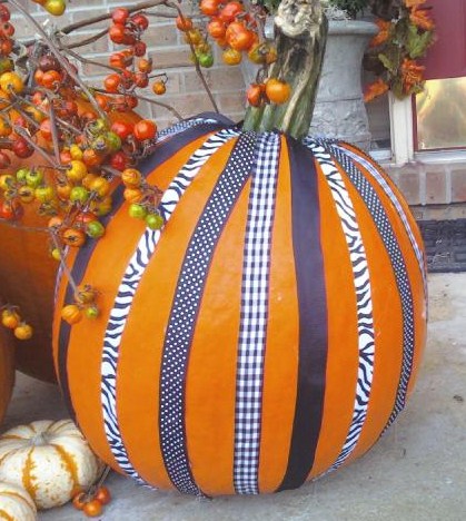 Living...Laughing...Loving...: This Year...Pumpkin Decorating!