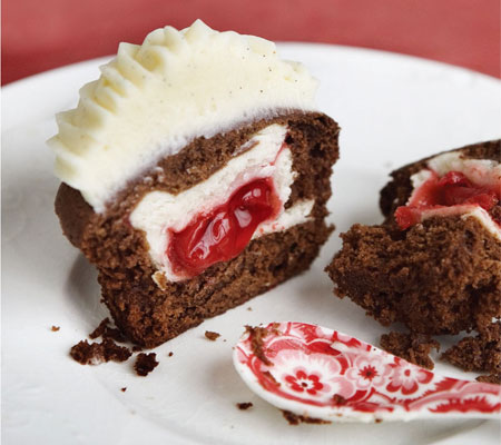 Chocolate Cupcakes With Cherry Pie Filling