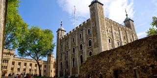 Tempat angker di menara london Hantu-Hantu di Menara London