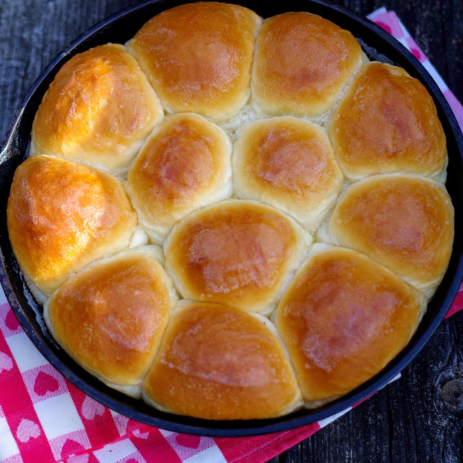 Sage Trifle Black Skillet Parker House Rolls