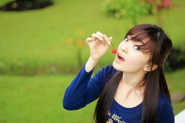 Nama Lengkap : Margareth Angelina
