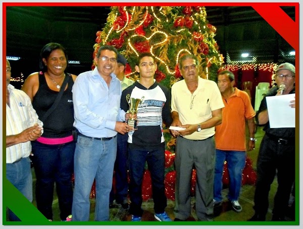 MAESTRO FIDE ISMAEL VIDAL SE ANOTÓ EL TRIUNFO EN LA COPA NAVIDAD DE AJEDREZ 2014 El evento fue realizado en Ciudad Bolívar el sábado 20 de diciembre MAESTRO FIDE ISMAEL VIDAL SE ANOTÓ EL TRIUNFO EN LA COPA NAVIDAD DE AJEDREZ 2014 El evento fue realizado en Ciudad Bolívar el sábado 20 de diciembre