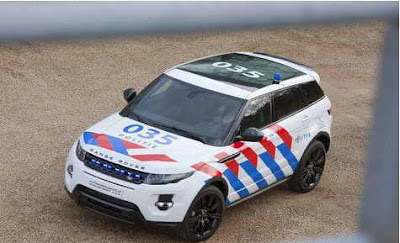 Gambar Modifikasi Mobil Range Rover Berbaju Polisi