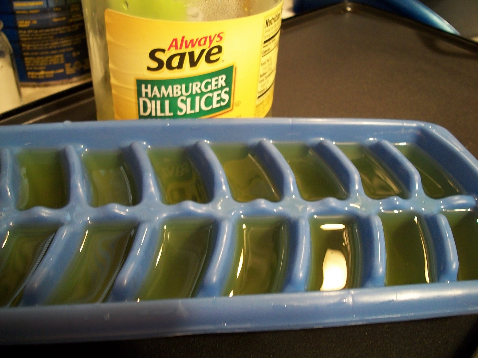 cats, kids and crafts: don't toss the dill pickle juice!