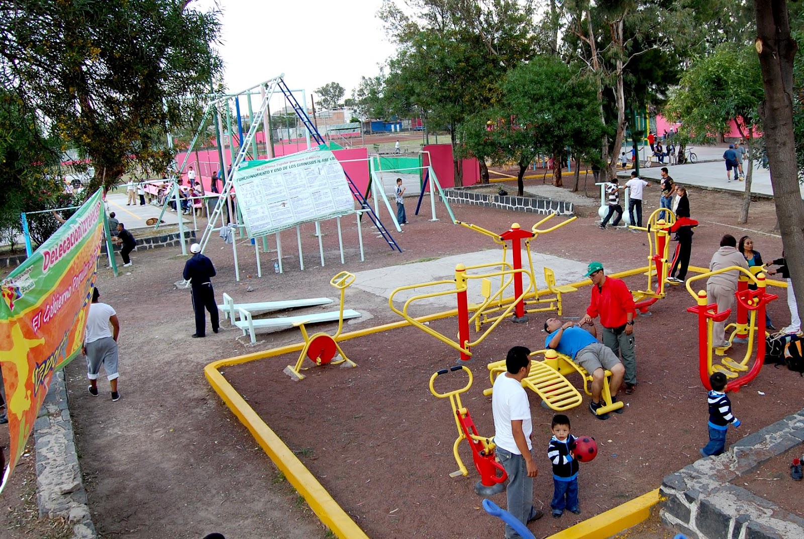 CENTROS INFANTILES El patio como espacio educativo