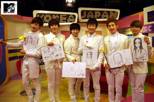 Zhoumi Kyuhyun Sungmin Eunhyuk Henry Ryeowook