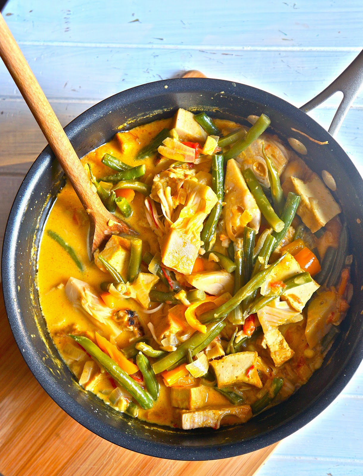 jackfruit and tofu curry
