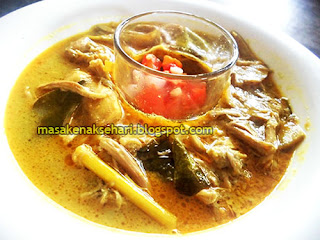 Opor Ayam Jantung Pisang Resep Cara Memasak Opor Ayam Jantung Pisang Pedas Kuah santan