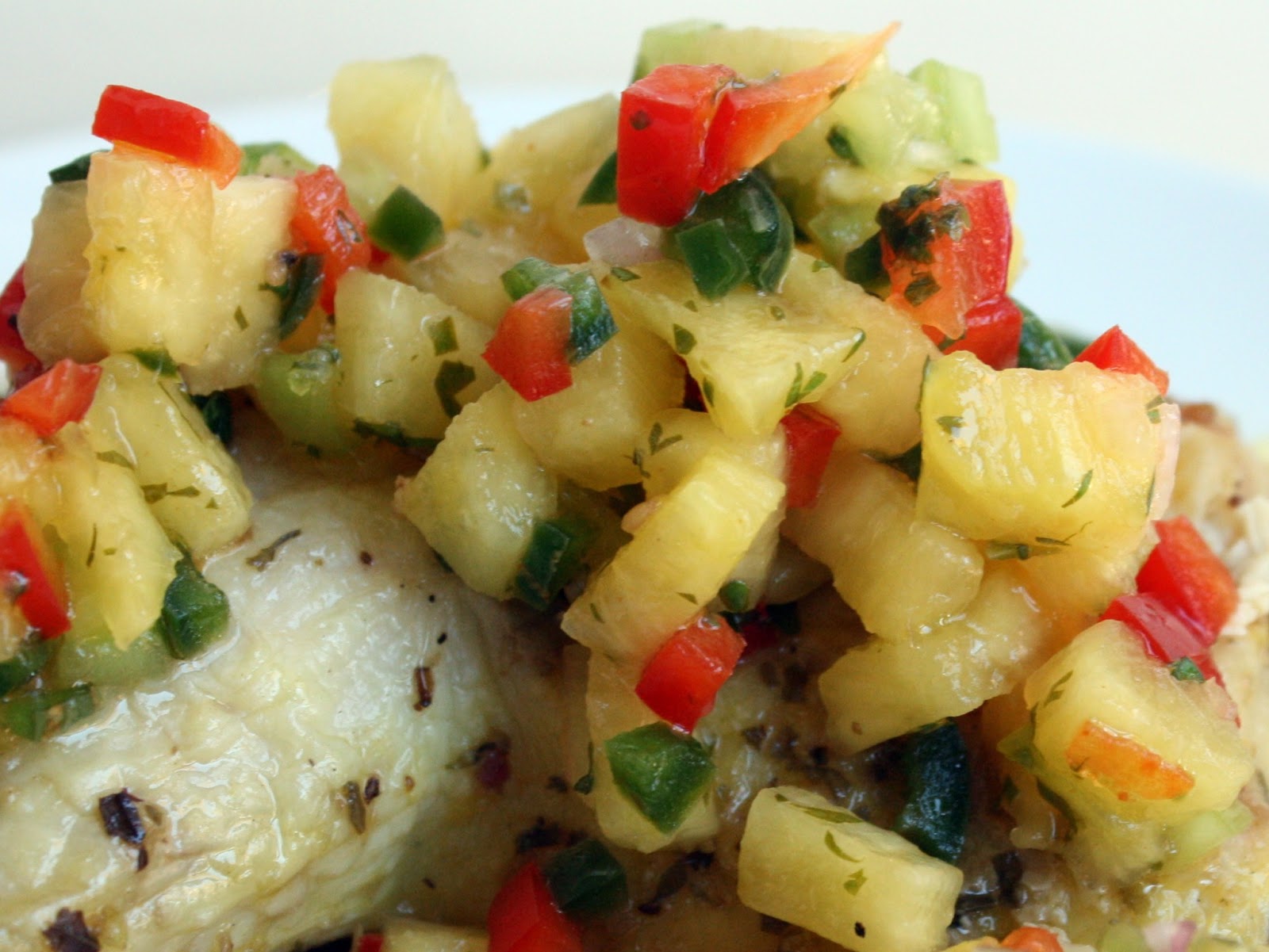 MakeMeals Mama Spicy Pineapple Salsa