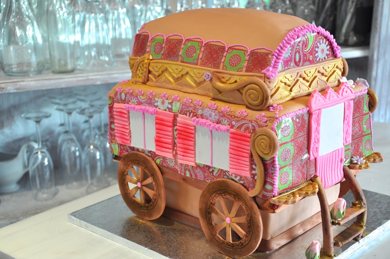 Gypsy Caravan birthday cake