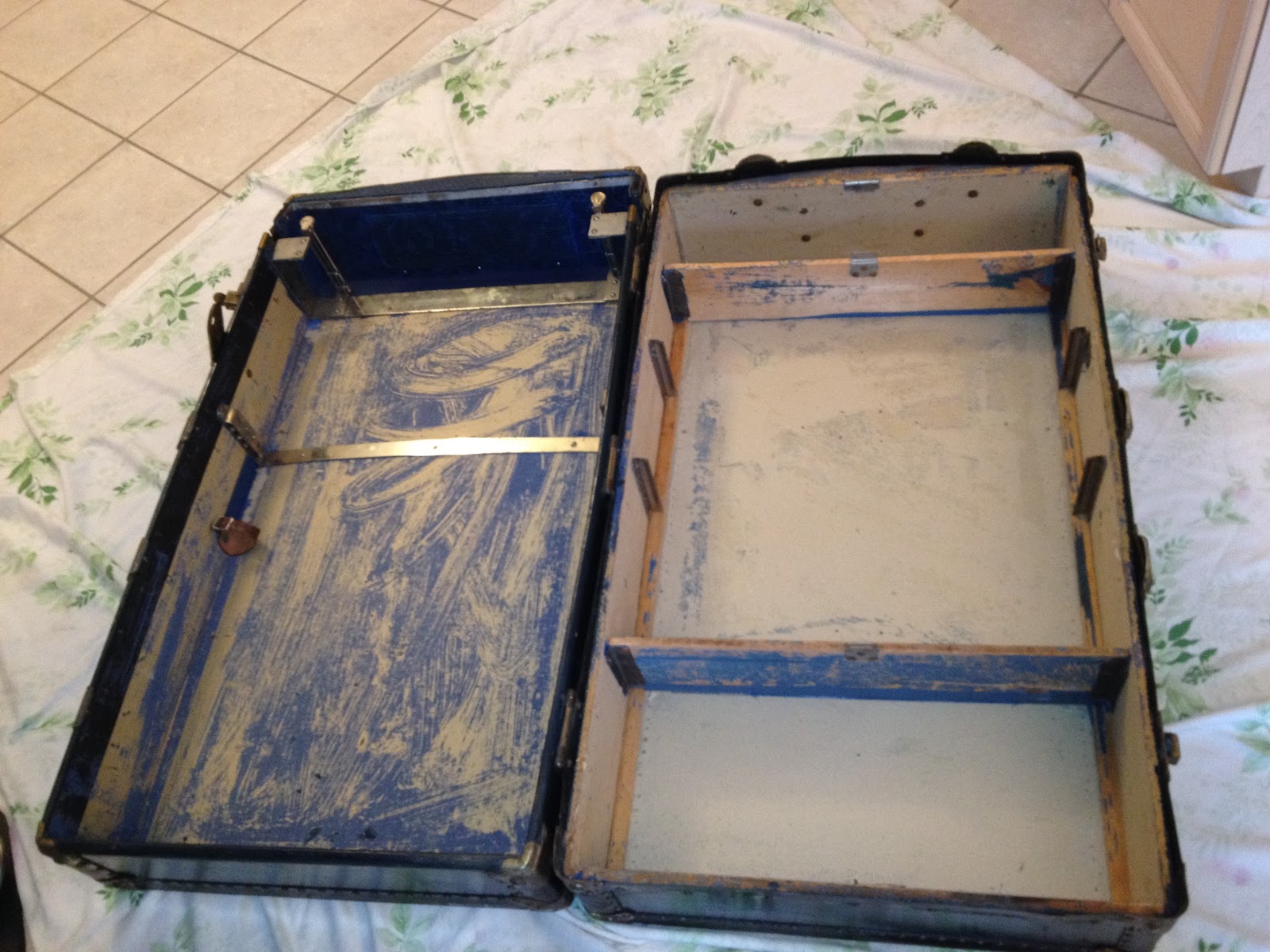 DIY Steamer Trunk Bar In The Mix