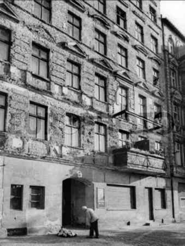 Ida Siekmann Message Of The East Berlin People S Police On Her