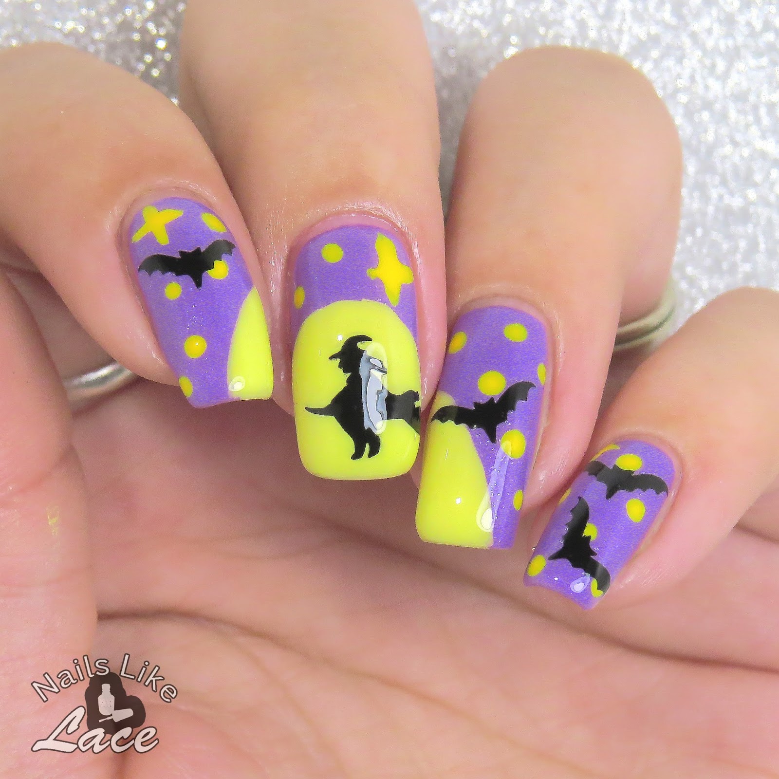 Nailslikelace Whimsical Halloween Night Sky