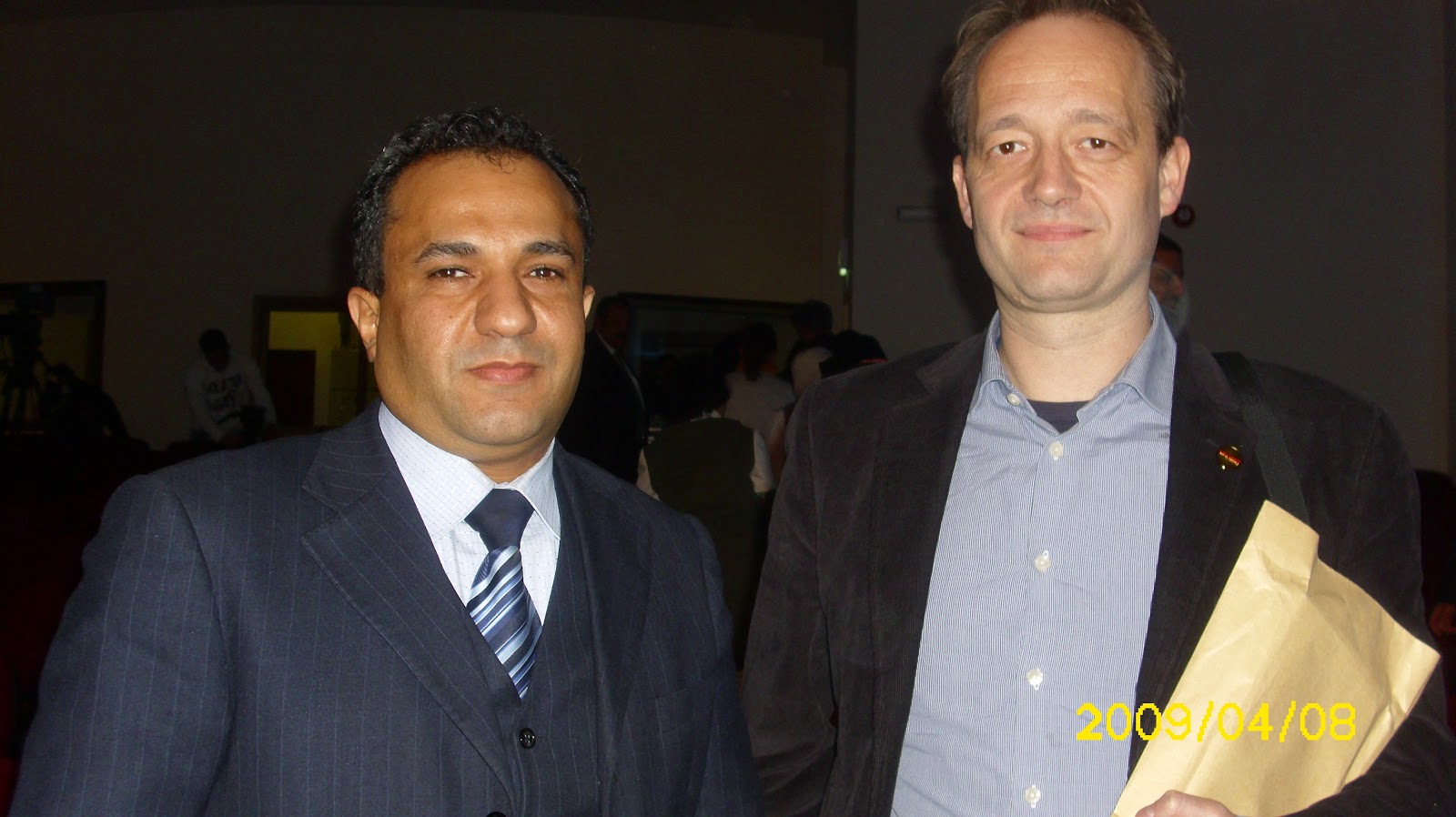 مجلة عتبات الثقافية الدكتور عزوز على إسماعيل 2012