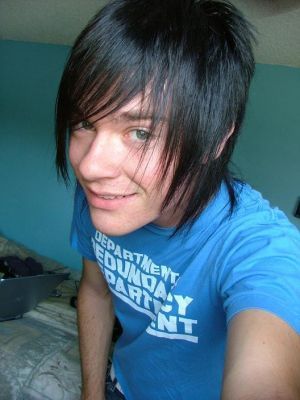 Scene Emo Hairstyle For Boys