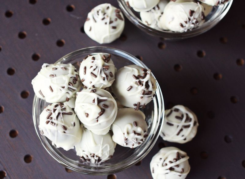 NUTELLA VE BEYAZ ÇİKOLATALI TOPLAR.. FASHION GURU