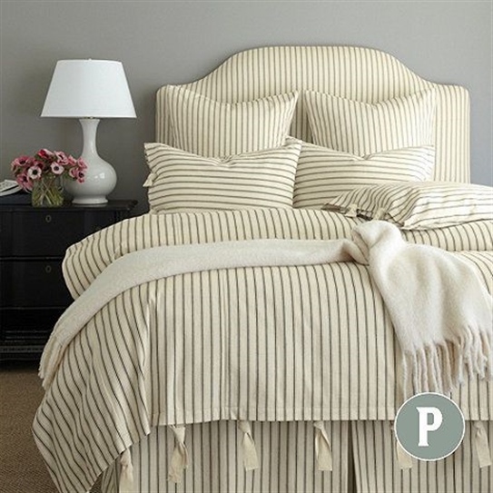 Lee Caroline A World of Inspiration What the Best Dressed Beds are Wearing