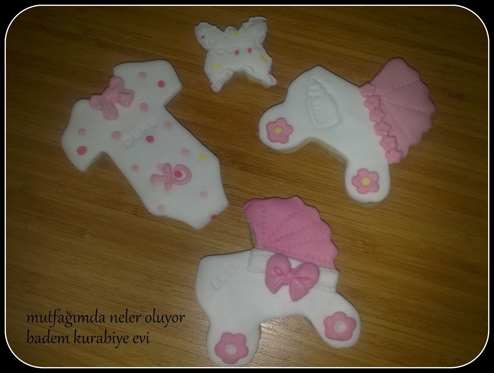 MUTFAĞIMDA NELER OLUYOR OĞLUMLA EVDE Bebek Kurabiyeleri