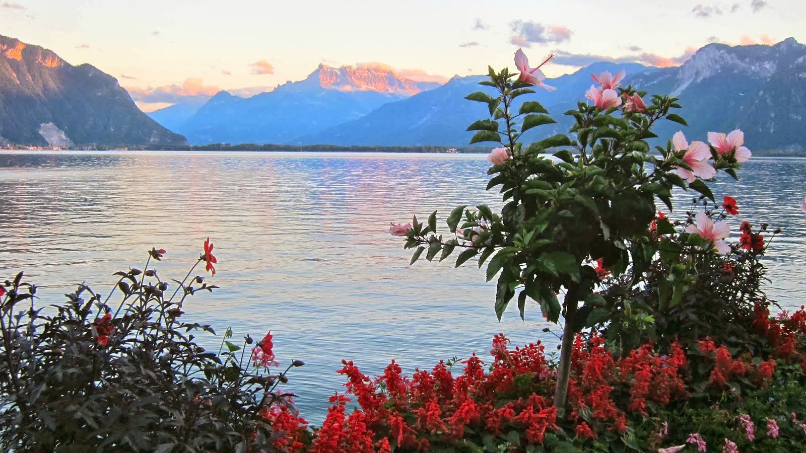 Coucher de soleil sur le lac Léman