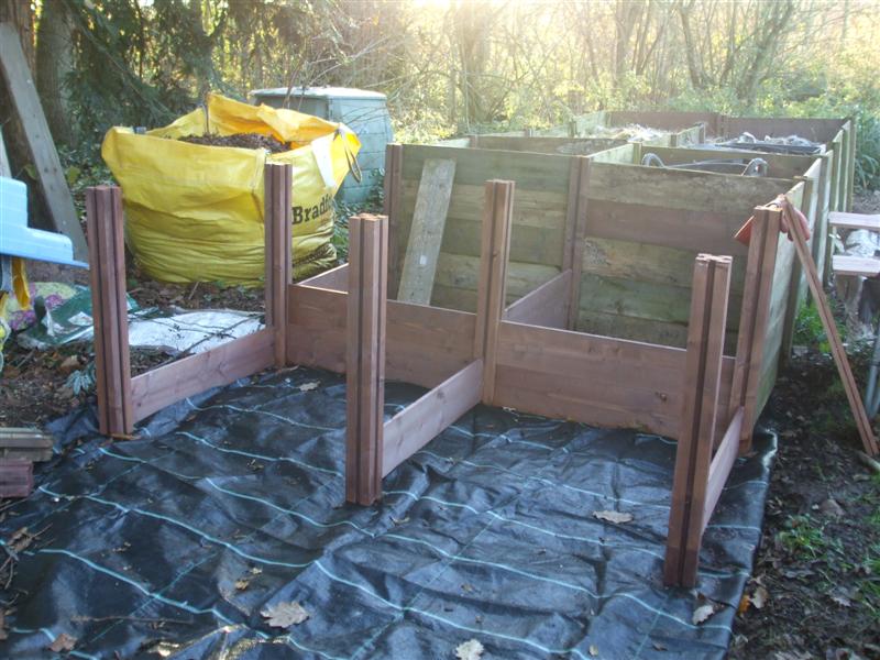 The Compost Bin Compost bins and leaf mould bins rebuild part 2