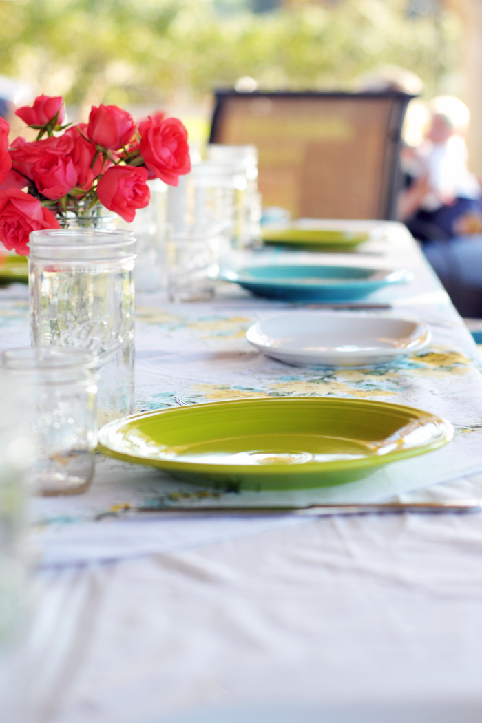 At the table we find a community At the table we find a community