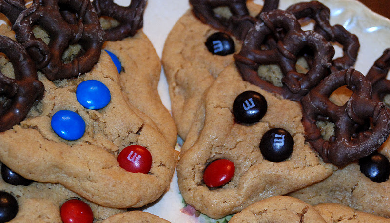 40+ easy and cheap diy christmas crafts kids can make Magnolia and Boothe: Christmas Crafts