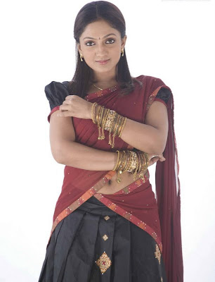 Sujatha Mohan Navel