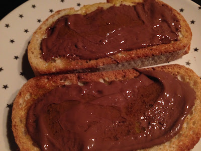 Tostadas con chocolate salado y aceite de oliva - Receta con chocolate - Nestlé - el gastrónomo - ÁlvaroGP