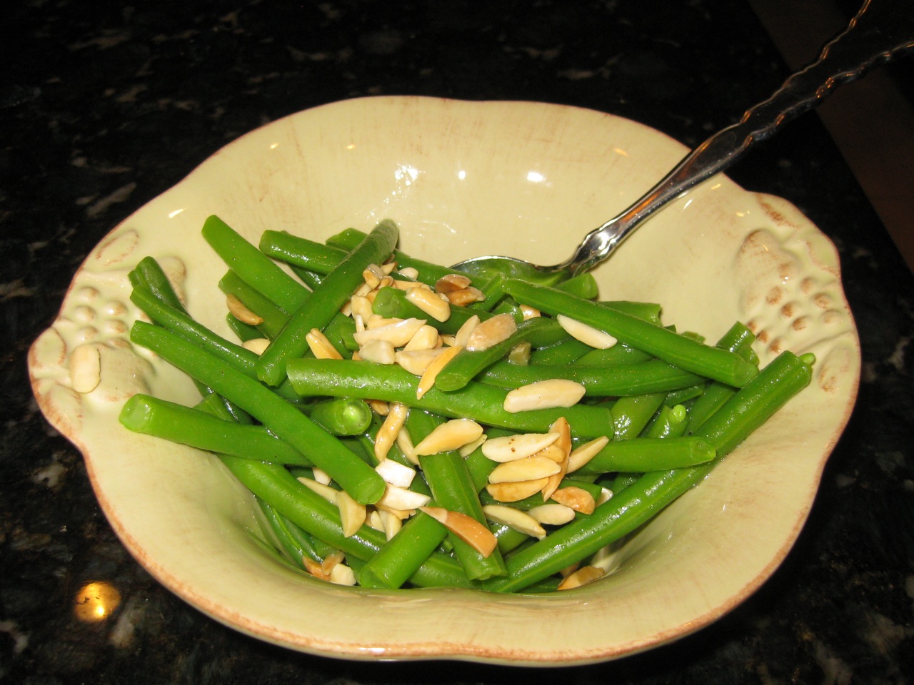 Lemon Green Beans with Toasted Almonds Dallas Duo Bakes