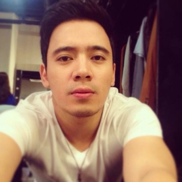 Erik Santos Erik Santos