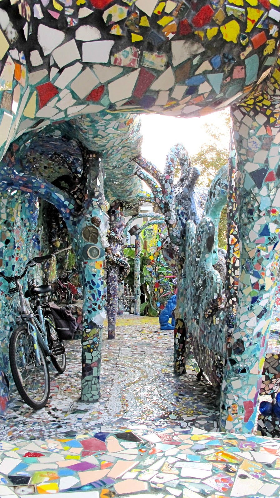 365 los angeles 251 Venice Mosaic Tile House