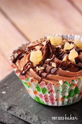 No-Bake Ginger and Chocolate Hershey's™ Spreads Cheesecakes from @Pintsizedbaker