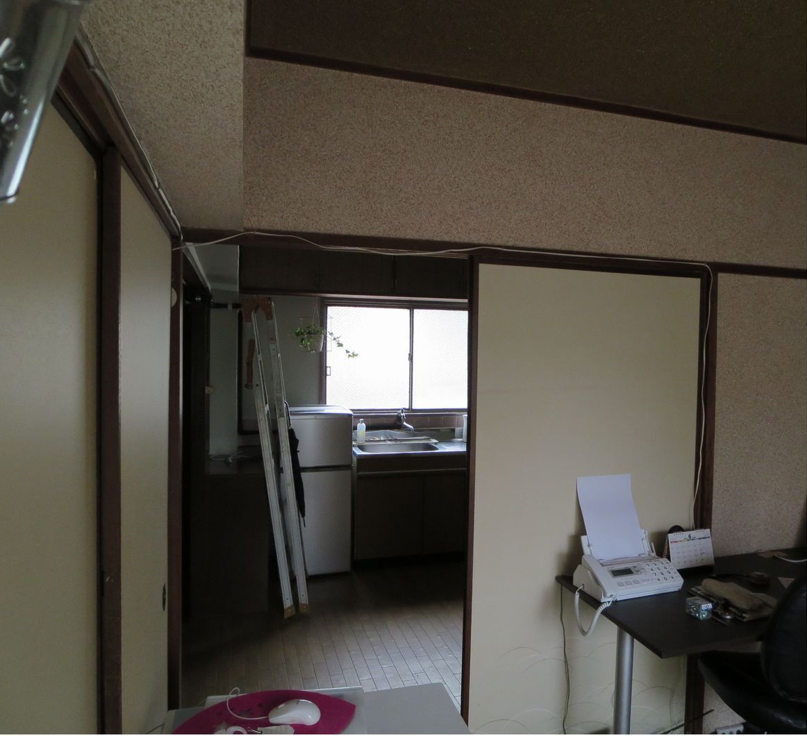 アラフォー賃貸マンションを劇的リフォームする 壁紙屋本舗 Walpa 賃貸リフォーム選手権 和室 しっくい塗り風壁紙をご紹介