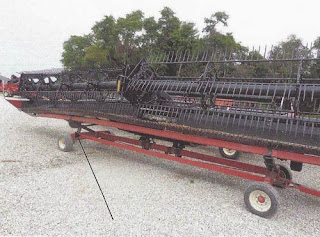 Case-IH 2062 combine header