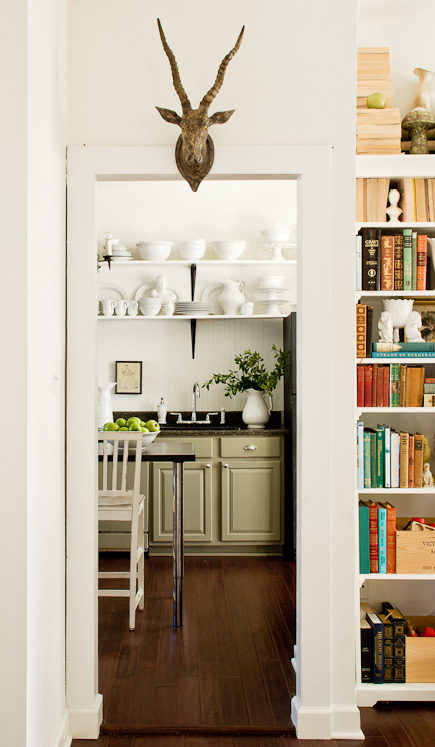 Open Shelving In The Kitchen The Great Debate Lauren Liess