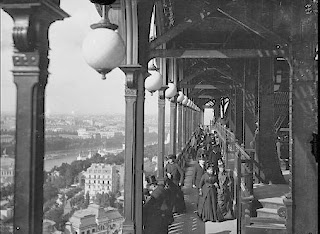 حكاية برج ايفل المعلم السياحي الأول في فرنسا Eiffel Tower - مدونة السياحة العلاجية