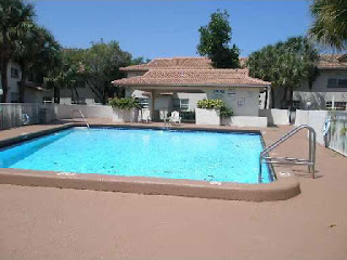 Apartamento Para Investir em Coral Springs $95,200