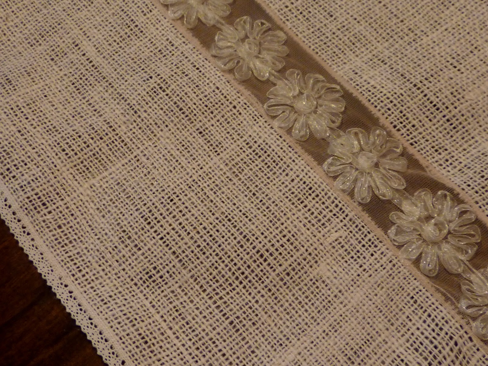 Sewing our Sanity Burlap Table Runner
