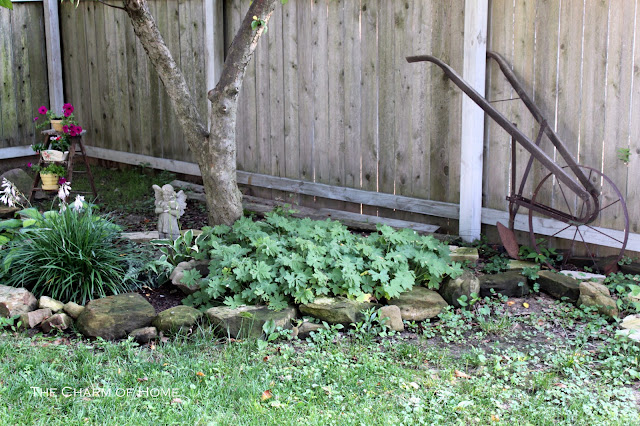 The Charm of Home: Rustic Garden Decor