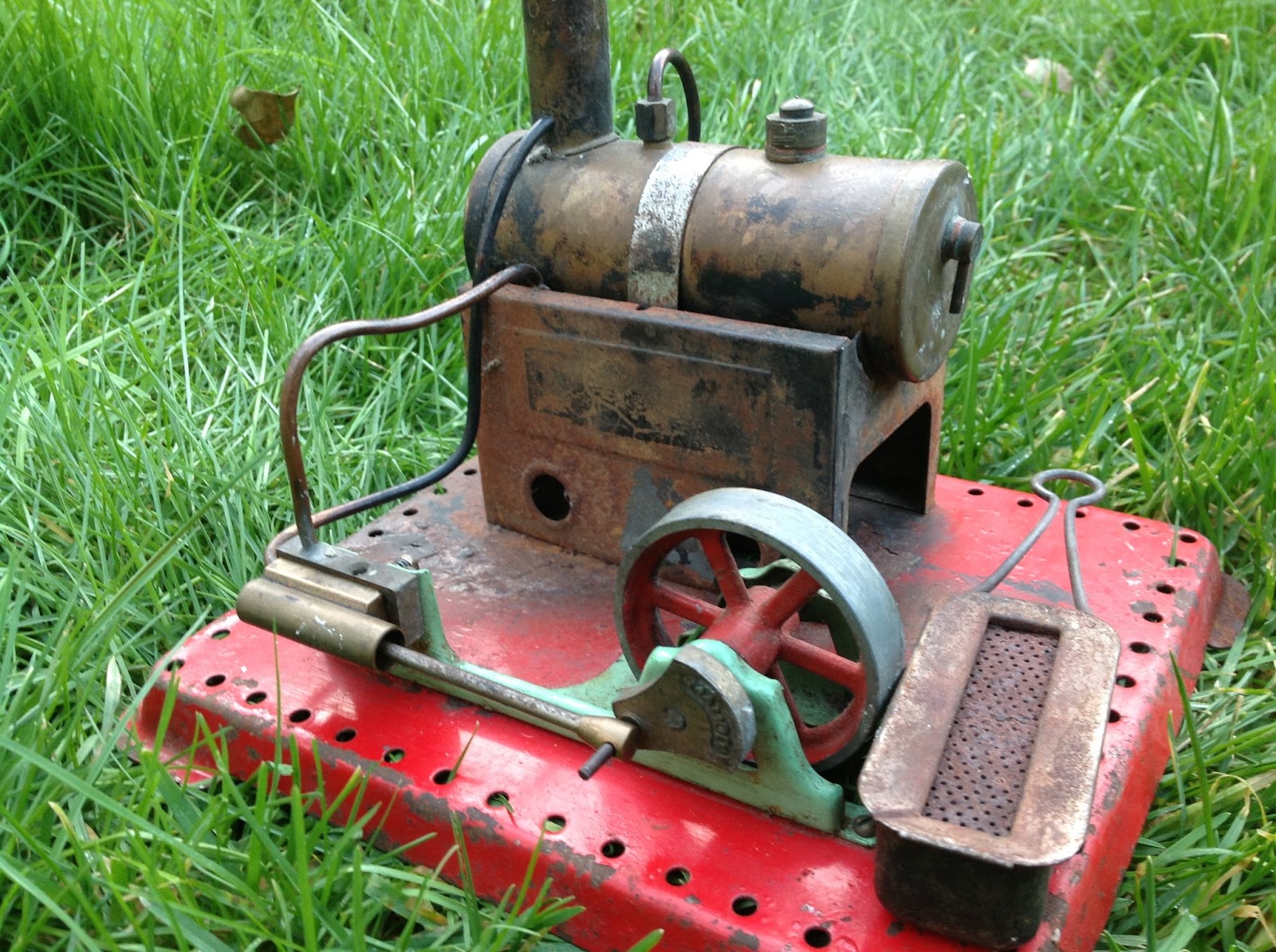 [Before and After] Mamod SE1a Steam Engine Restoration