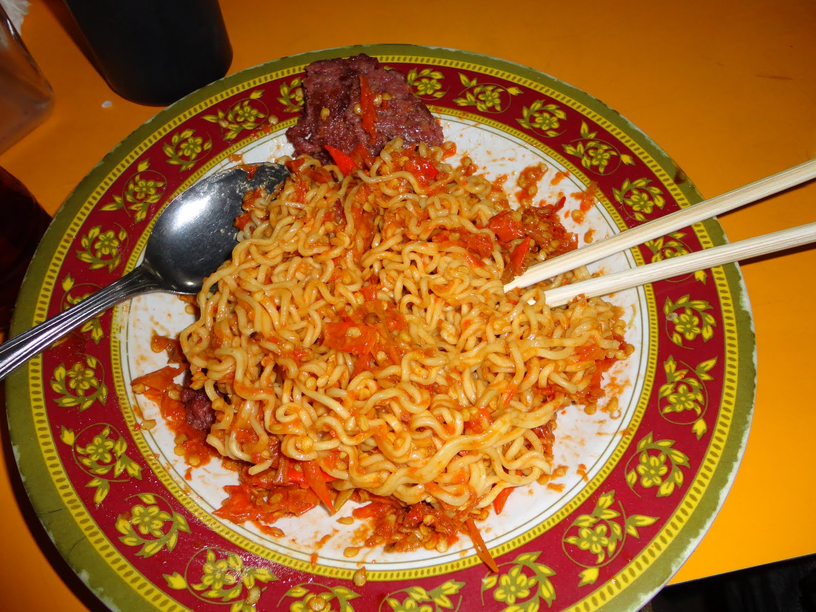 Makan Apa dan Dimana ? Indomie Abang Adek
