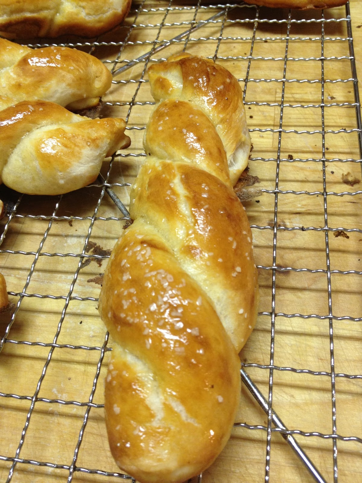 Tracy Cooks in Austin Soft pretzels