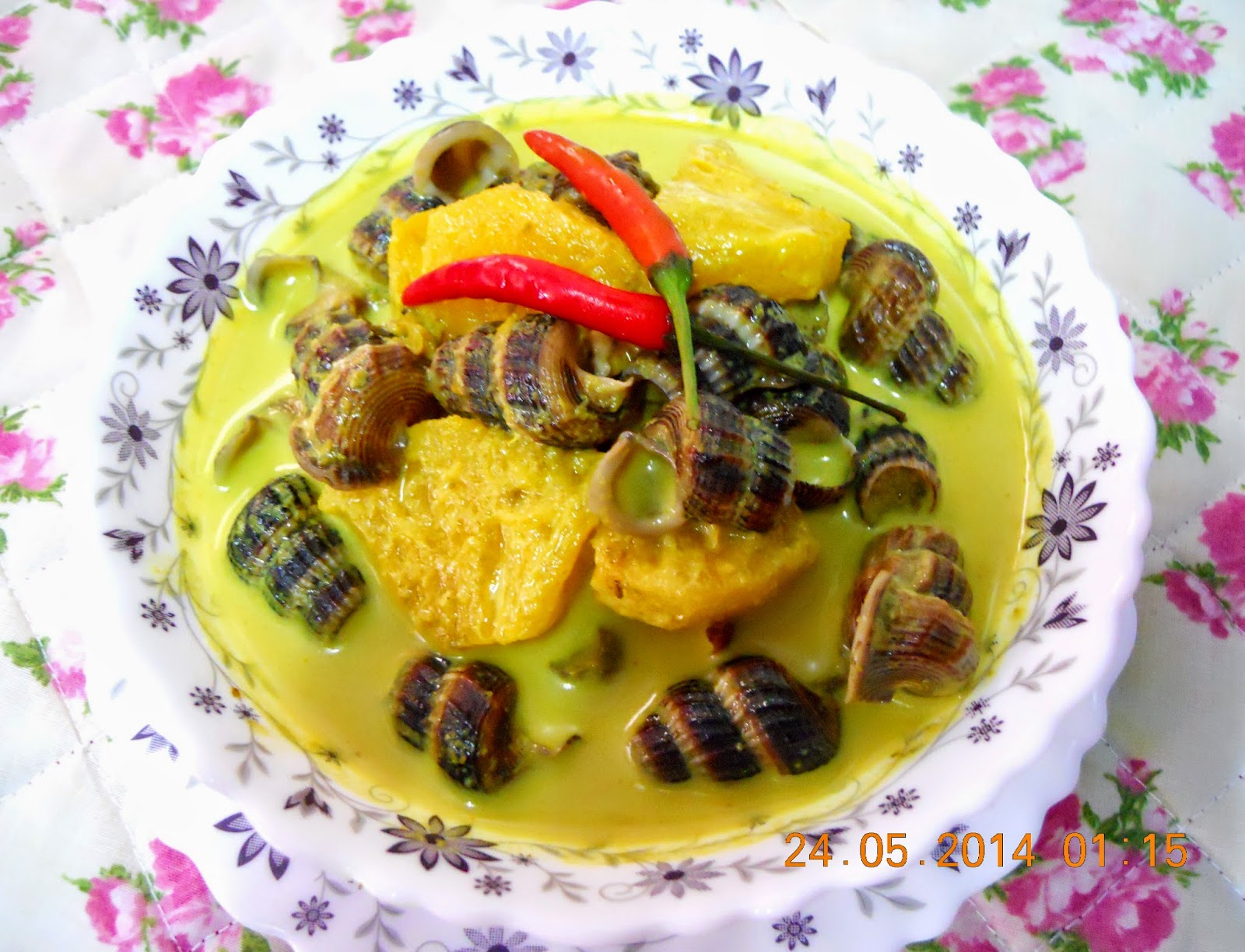 Dapur Kecilku Sayang Masak Lemak Siput Sedut Sama Nanas