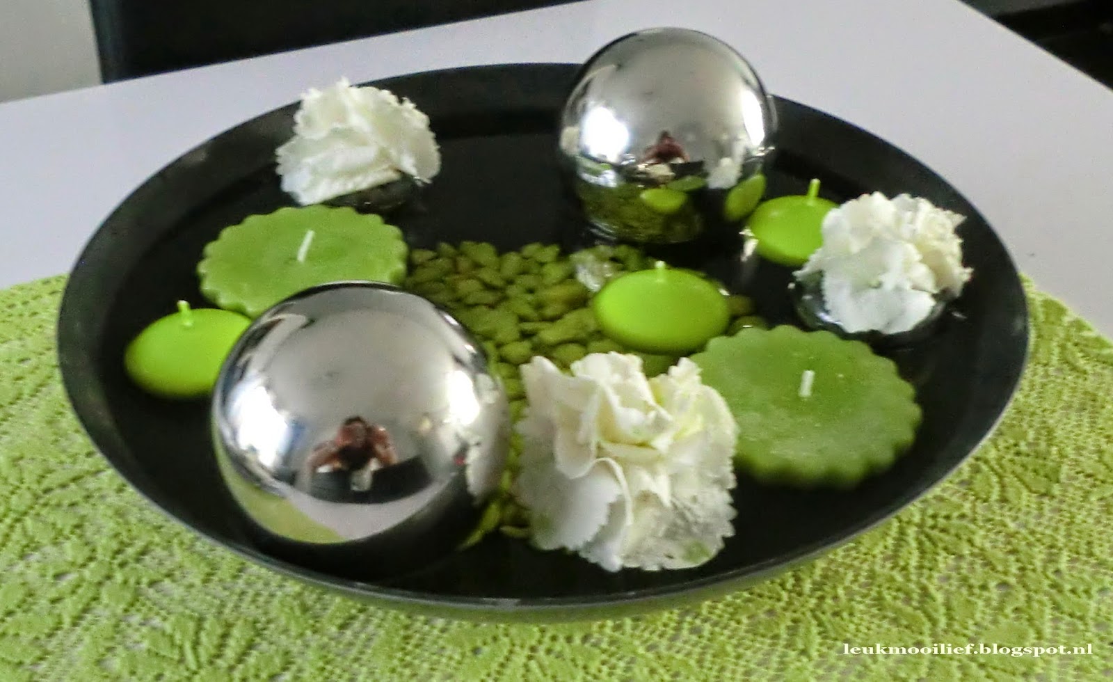 vaas met drijvende bloemen leuk mooi lief bloemen donuts vaas met drijvende bloemen leuk mooi lief bloemen donuts