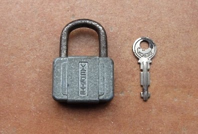 cadenas vachette ancien ma collection de cadenas cadenas vachette et vf c est du cadenas vachette ancien ma collection de cadenas cadenas vachette et vf c est du